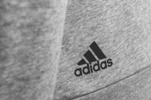 Adidas Essentials Linear Hoodie Grey