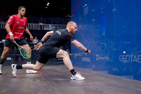 Trening squashowy - poznaj ćwiczenia, które poprawią Twoją grę